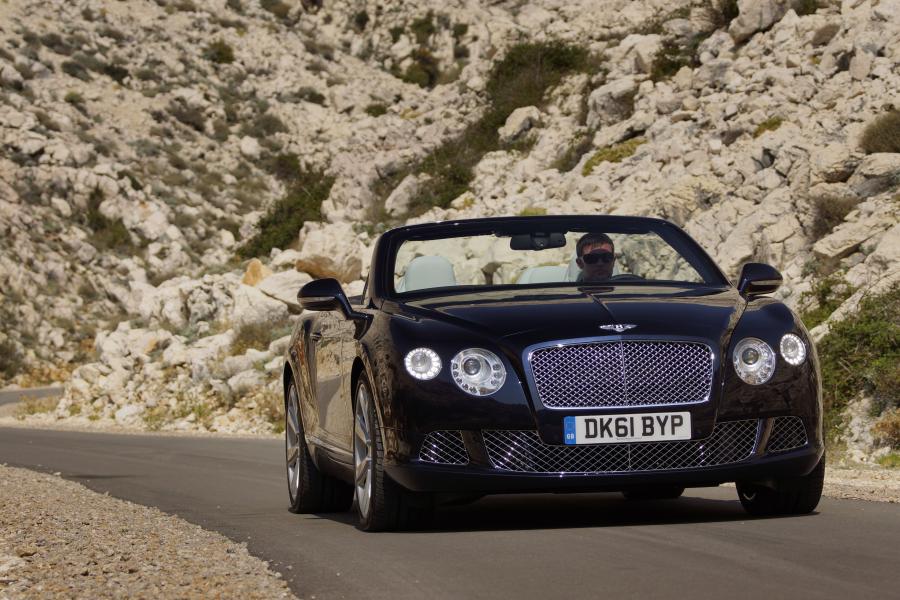  Bentley Continental GTC 2011 года  (фото 44 из 167)
